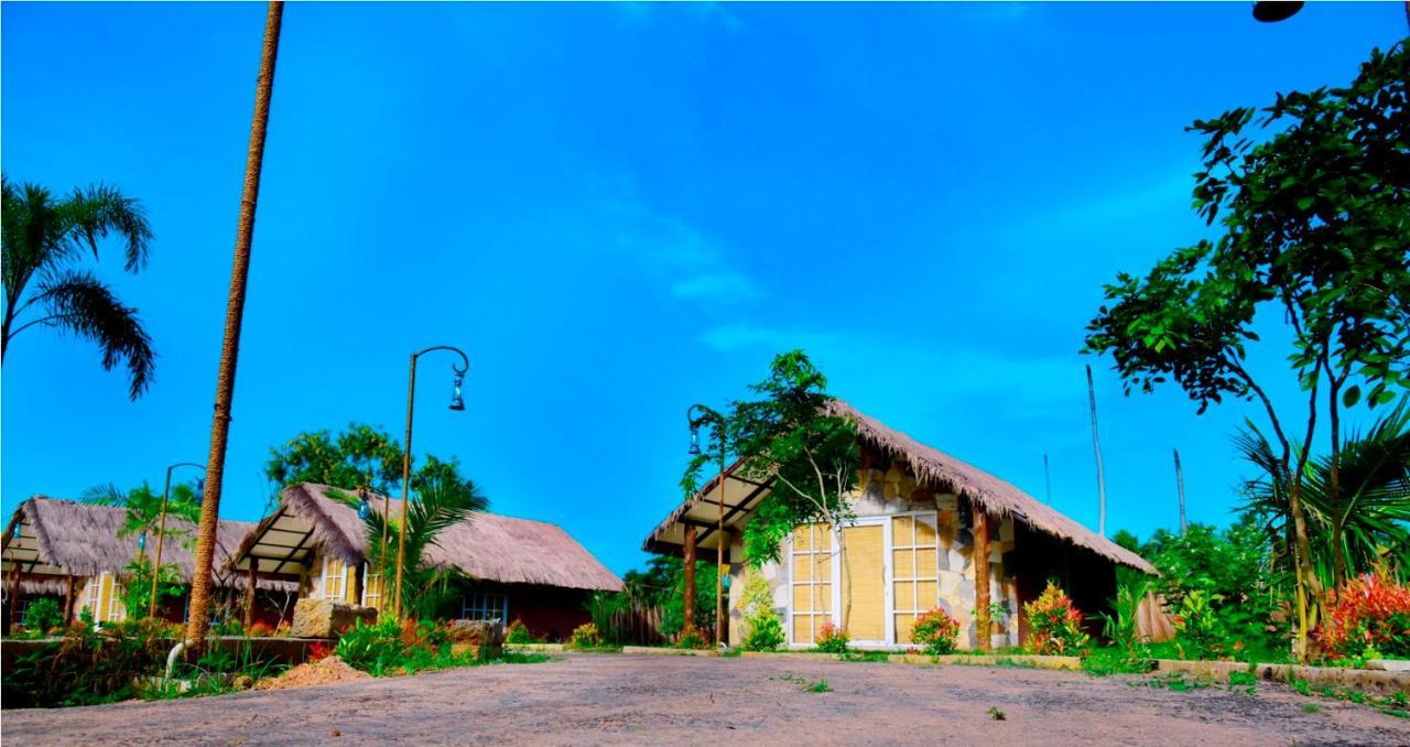 Coco Village Hotel Chilaw Bangadeniya Exterior foto